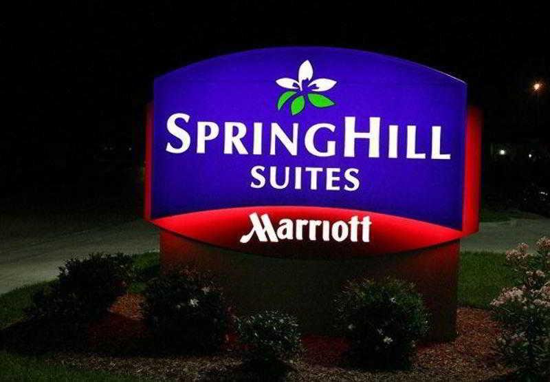 Springhill Suites Houston Пэрленд Экстерьер фото