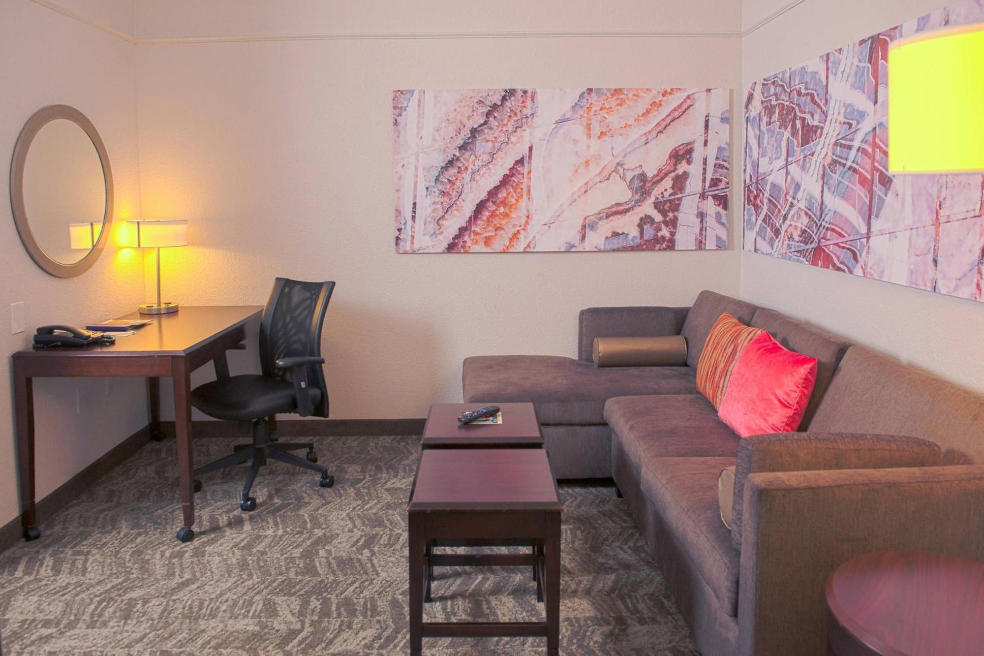 Springhill Suites Houston Пэрленд Экстерьер фото