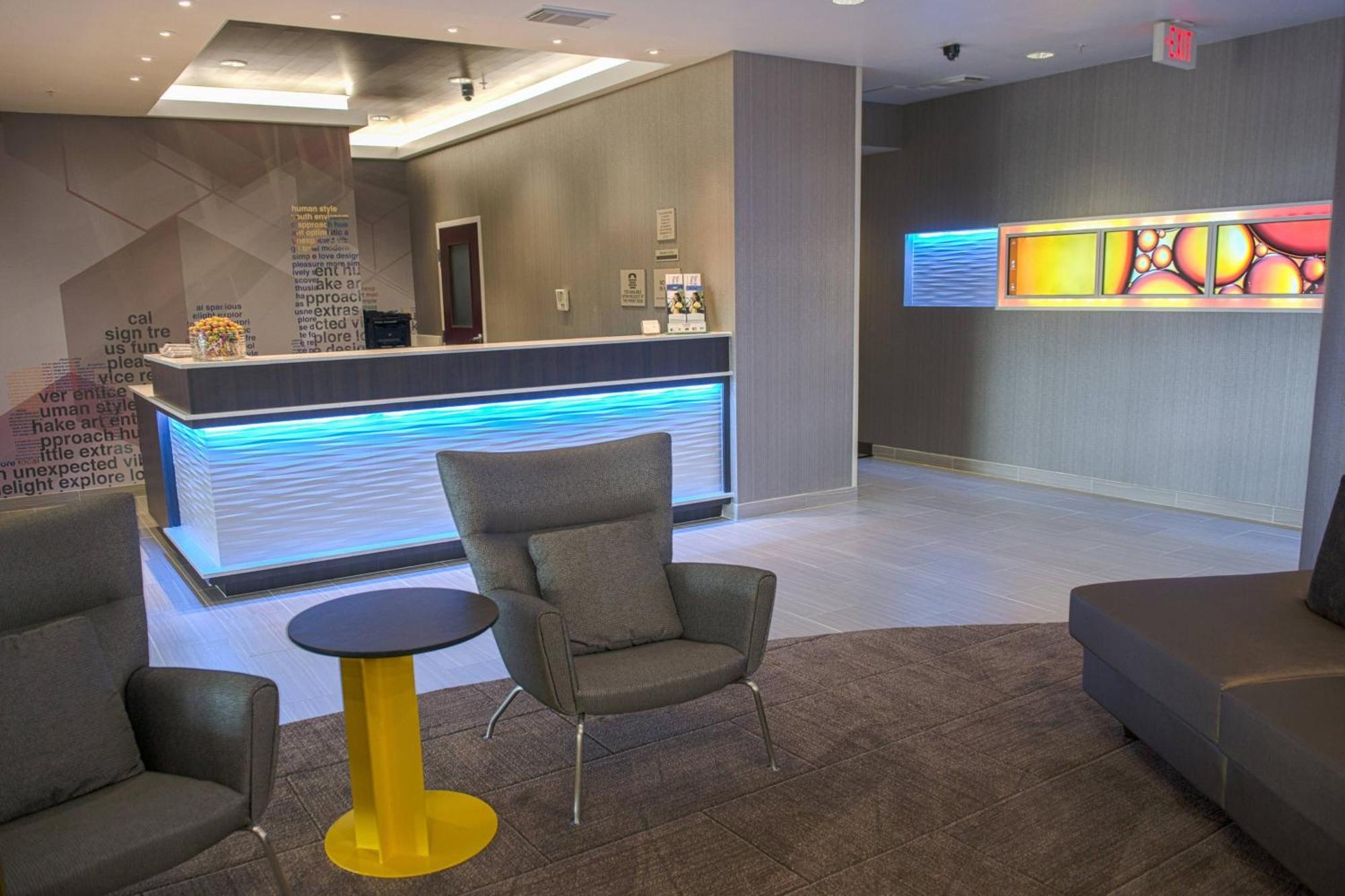 Springhill Suites Houston Пэрленд Экстерьер фото