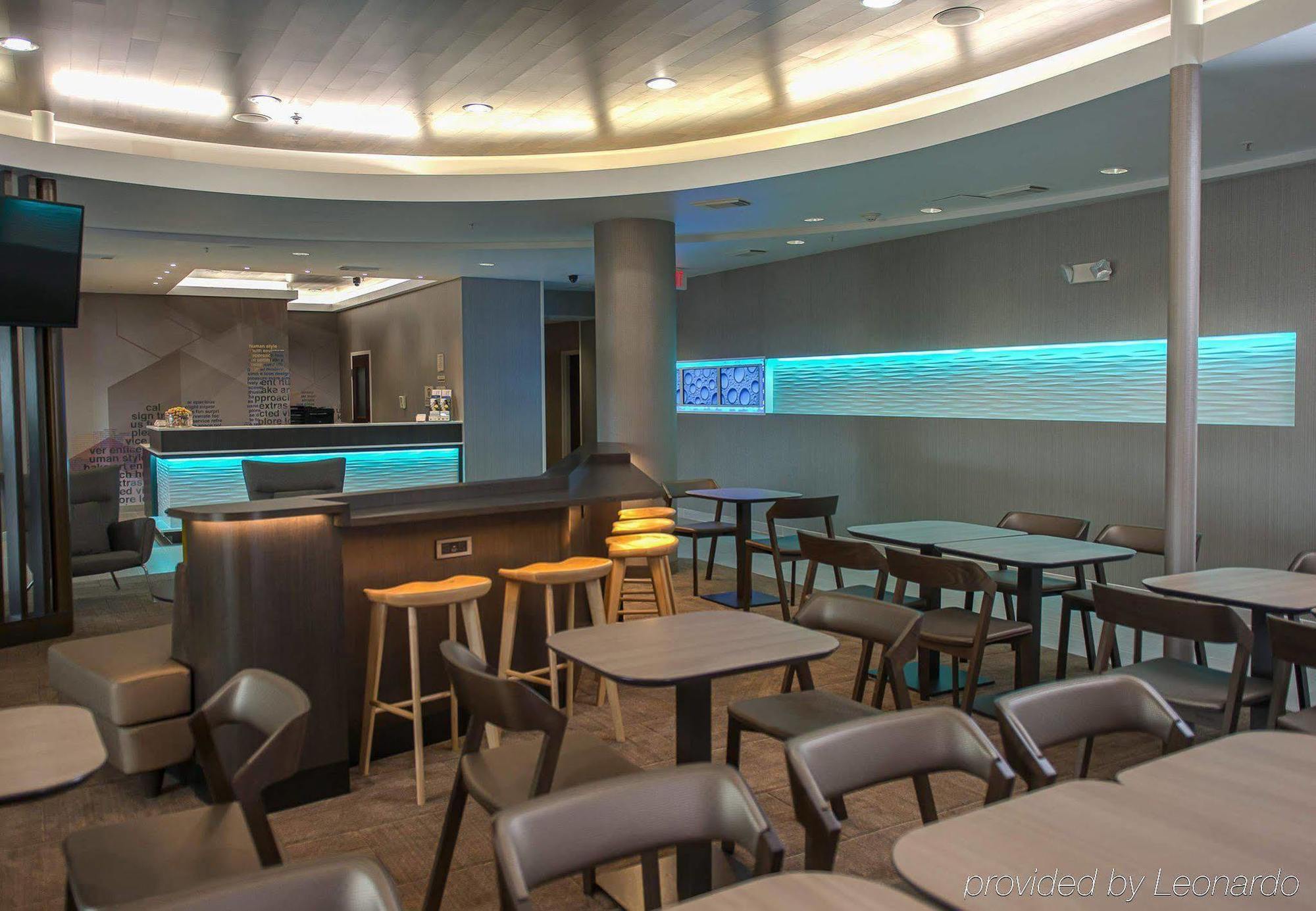 Springhill Suites Houston Пэрленд Экстерьер фото